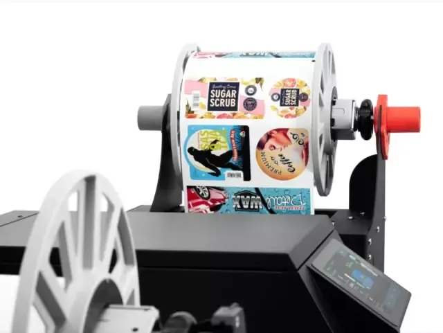 Roll-to-roll productie met af- en opwikkelaar